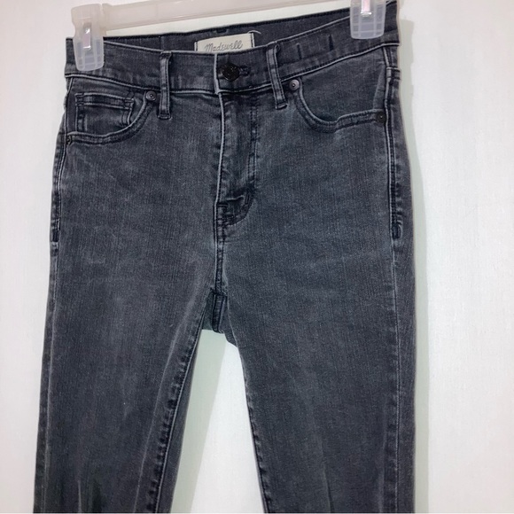Madewell 9” High Riser Skinny Skinny Black Distressed Jeans Raw Hem Size 25 - Picture 4 of 10